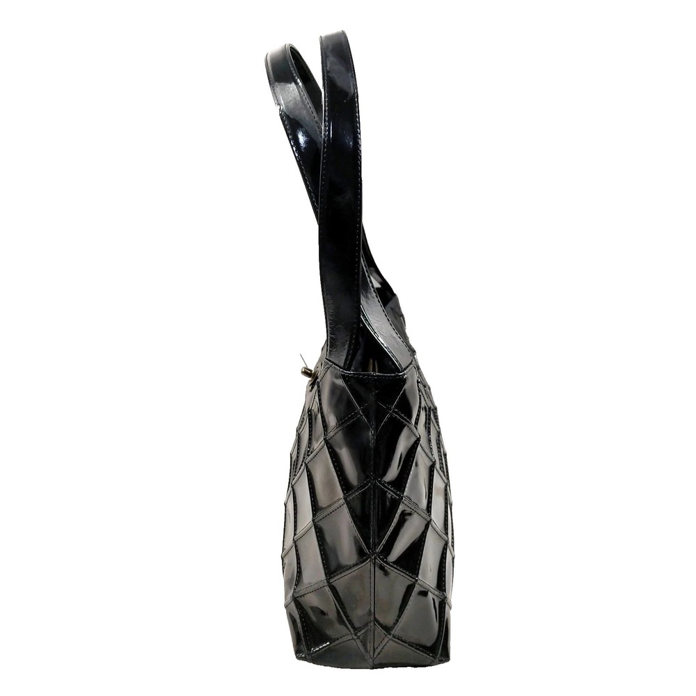 Chanel Vintage Quilted Patent Leather Shoulder Bag - Picture 5 of 14